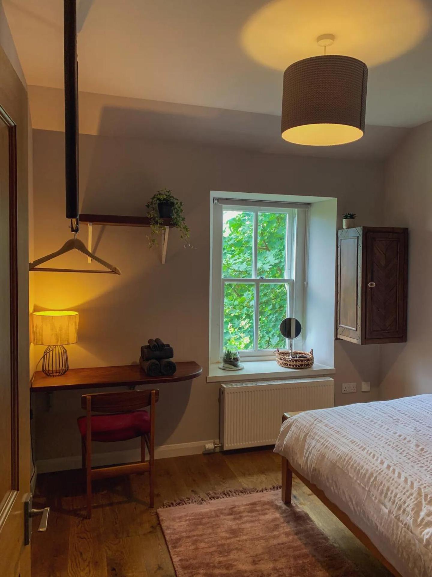 Appartement Unique Highland à Inverness Extérieur photo